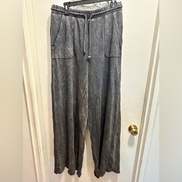 Three Bird Nest Charcoal Acidwash Wide Leg Drawstring Sweatpants - Picture 2 of 9